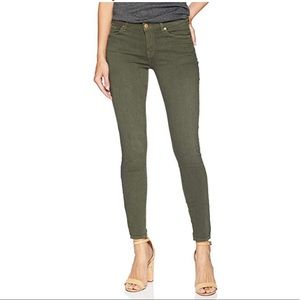 7 For All Mankind | Skinny Legged Pants
